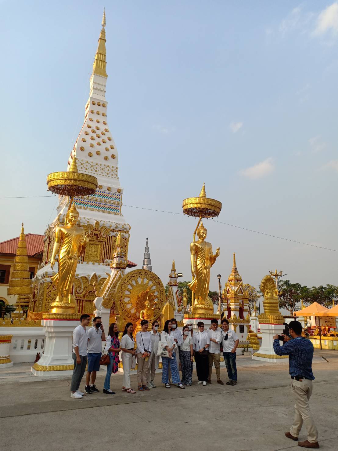 บริการรถตู้รุ่นใหม่